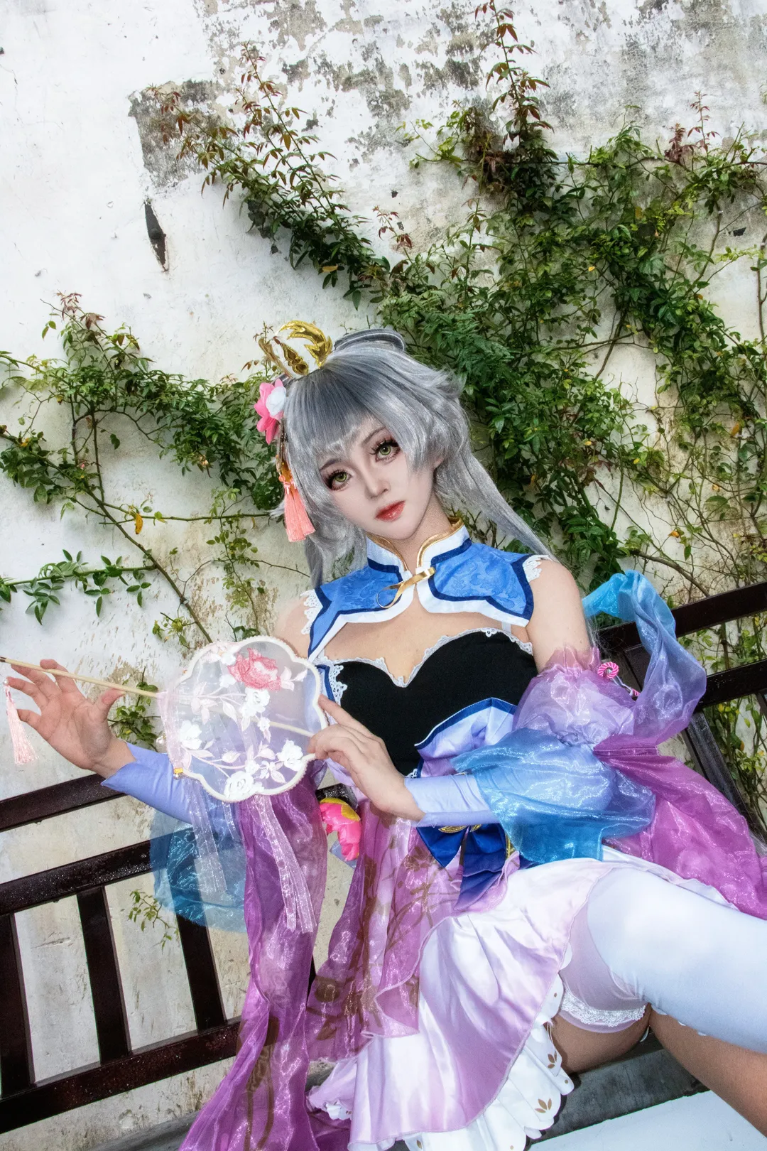 洛天依cos, 洛天依, 外景摄影, 国风Cosplay, Cosplay白丝 - 第1张