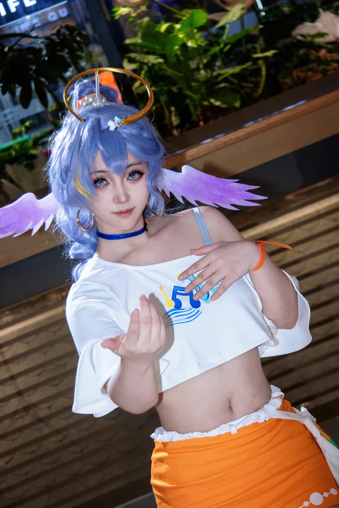 cosplay, 知更鸟cos, 蓝色假发, 漫展正片, 露脐装 - 第3张