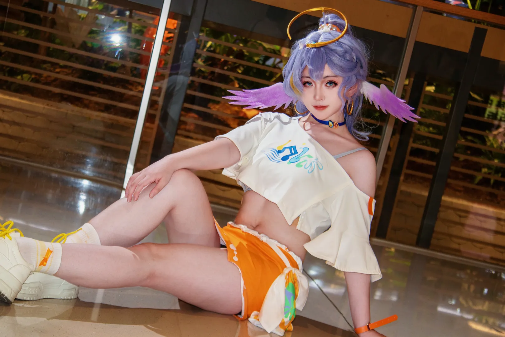 Honkai: Star Rail, Robin cosplay, Cosplay photography, Blue wig, Sporty style cosplay - Image 2