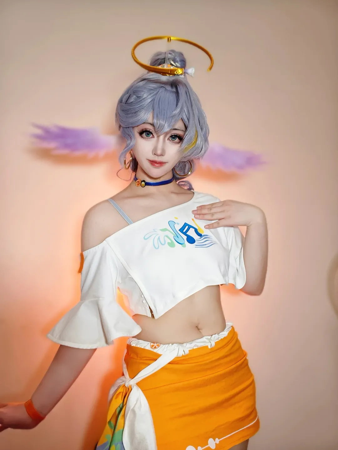 コスプレ, ロビン コスプレ, 夢幻的なスタイル, 銀色のロングヘア, オフショルダーのミニスカート - 3枚目