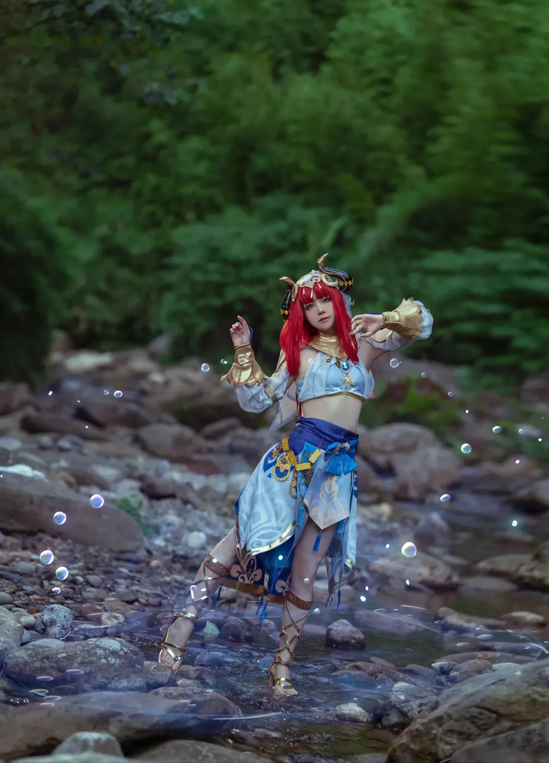 Genshin Impact, Nilou cosplay, Waterside outdoor location, Outdoor cosplay photography, Qingcheng Mountain travel photography - Image 2