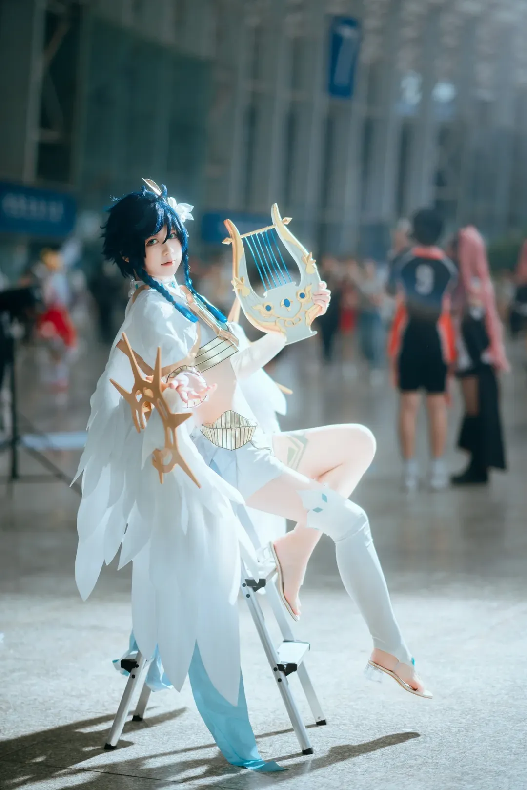 Genshin Impact, Convention photos, White tights cosplay, Venti cosplay, Anemo Archon cosplay