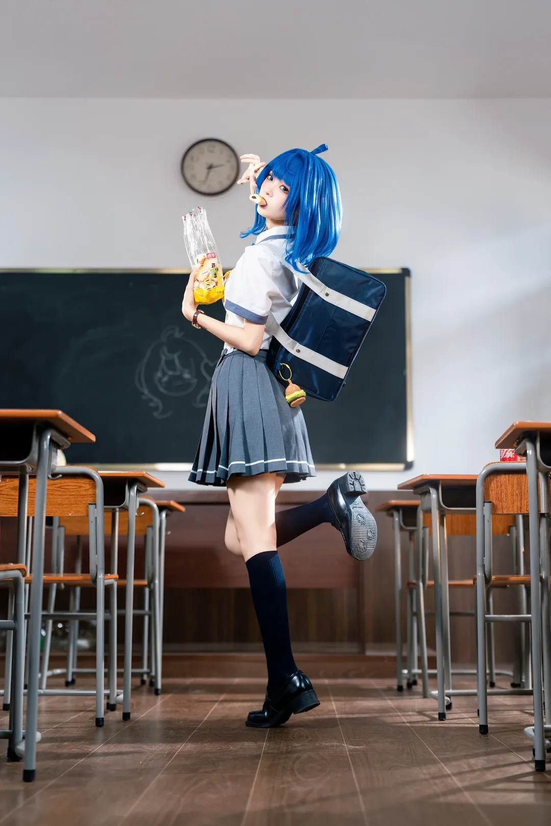 校园风cos, 过膝袜穿搭, 八奈见杏菜cos, 败犬女主太多了, JK制服cosplay - 第5张