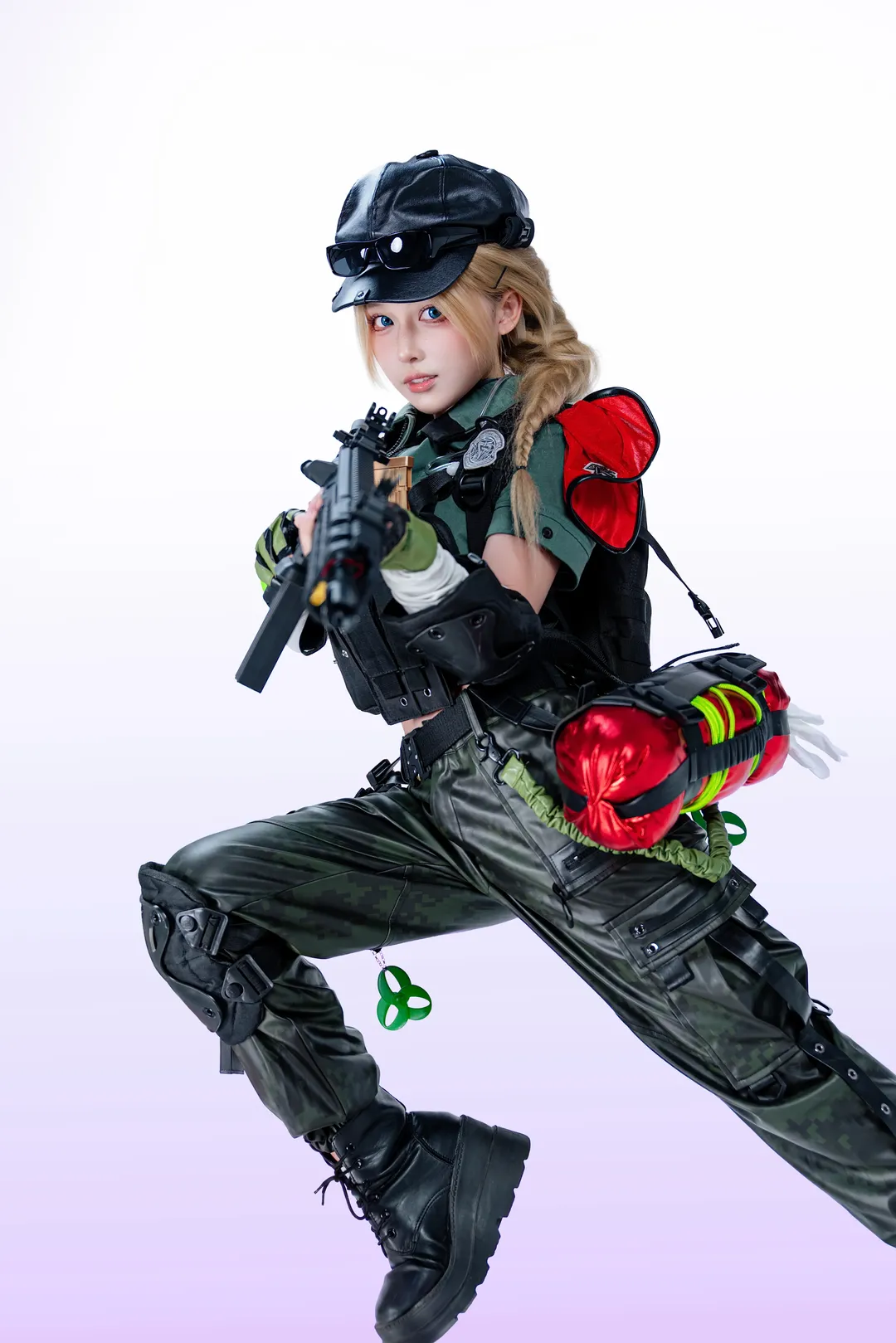 Tactical style, Delta Force, Vlinder cosplay, Military green, Grape appearance