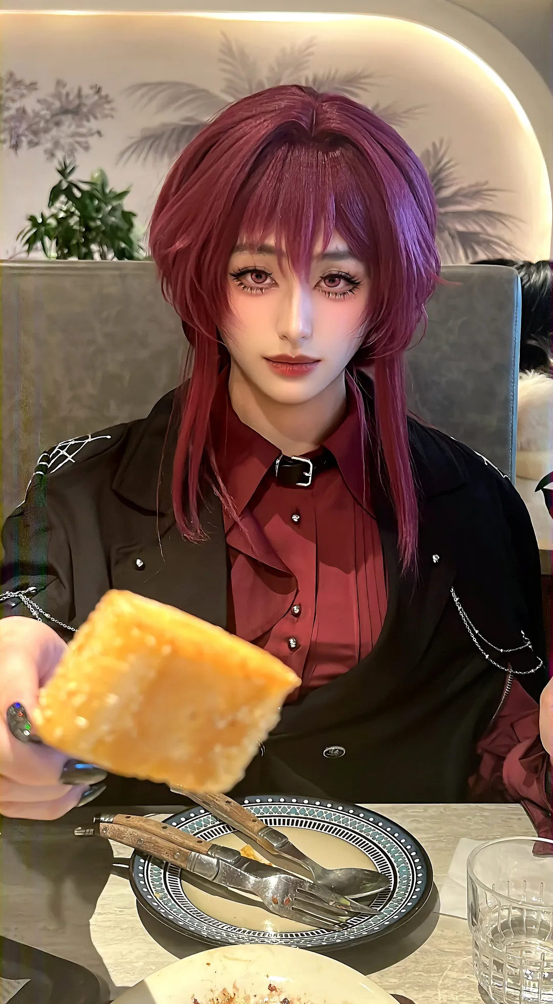 菲比cos, 鳴潮, 崩壞星穹鐵道, 卡芙卡cos, cosplay美食打卡
