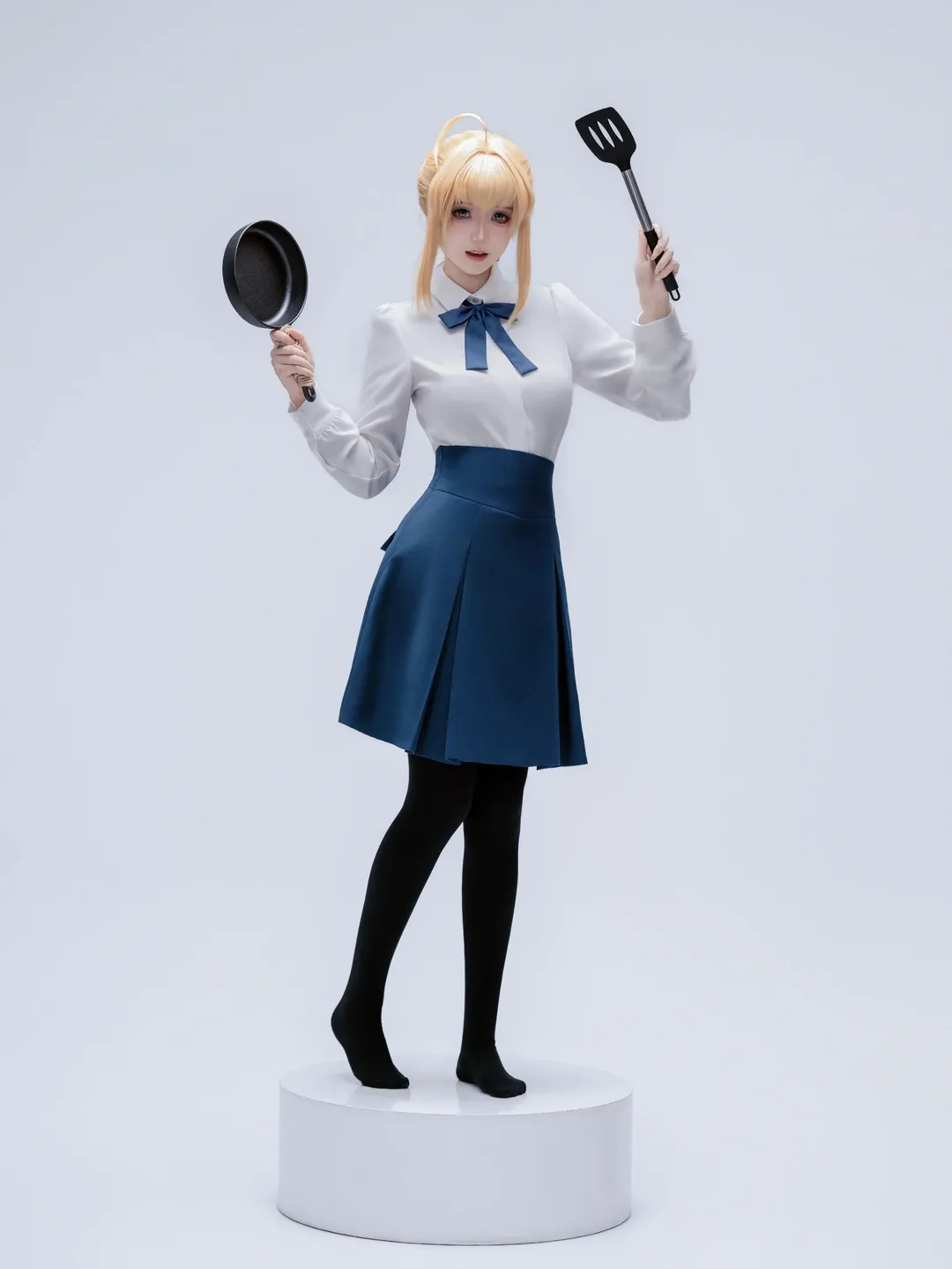 Sabercos, 攝影棚寫真, 黑絲cosplay, 衛宮家今天的飯, 乾飯王