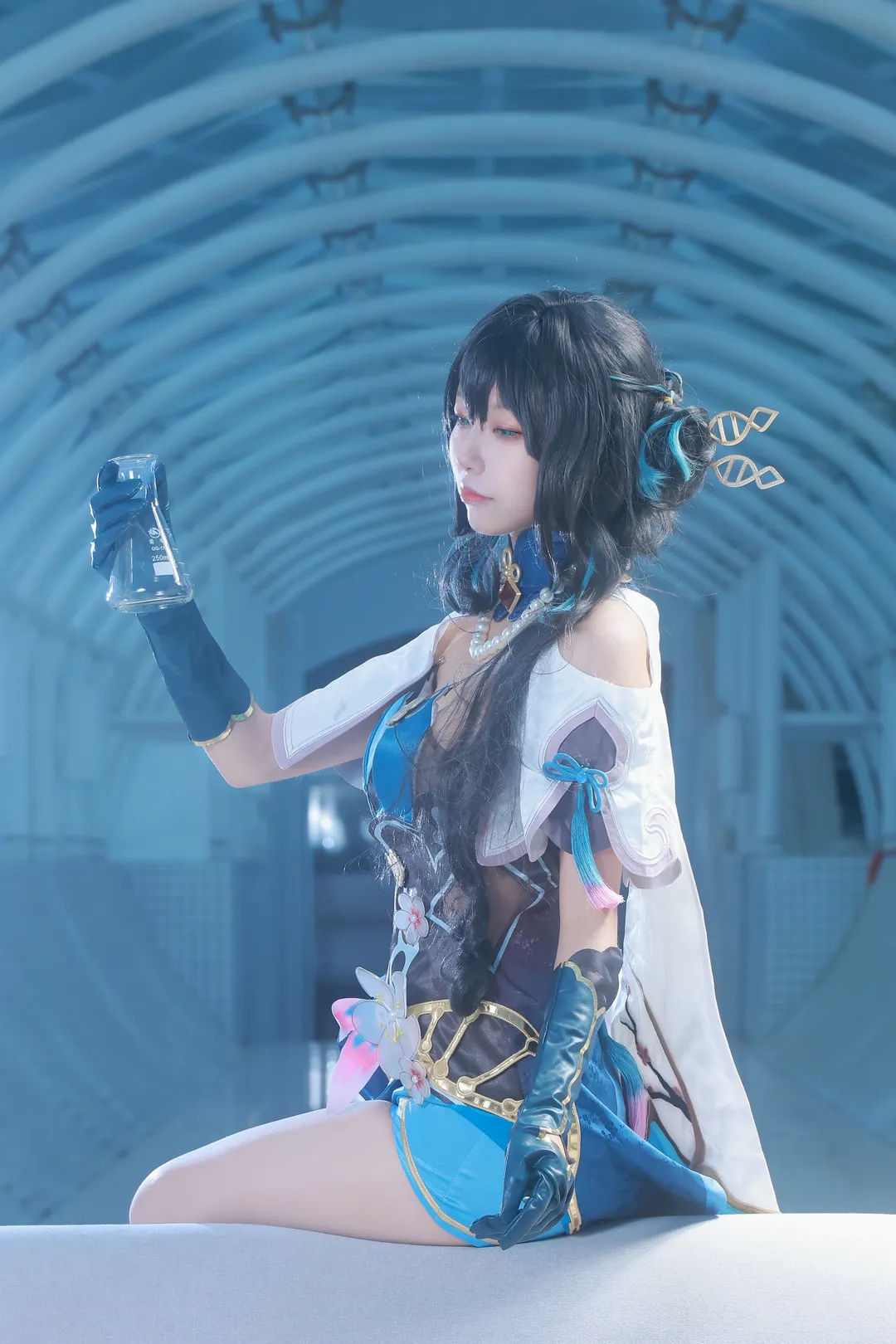 崩坏星穹铁道, 阮梅cos, cosplay摄影, 科研风穿搭, 蓝调氛围照 - 第3张