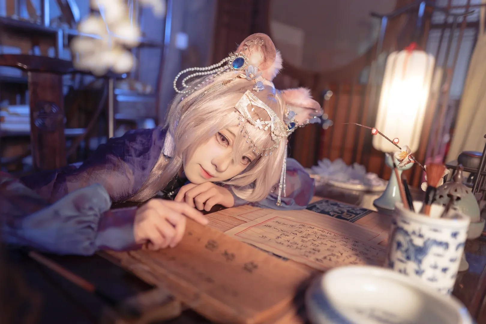 古风摄影, 明日方舟, 林雨霞cos, 书房写真, 毛笔研墨 - 第1张