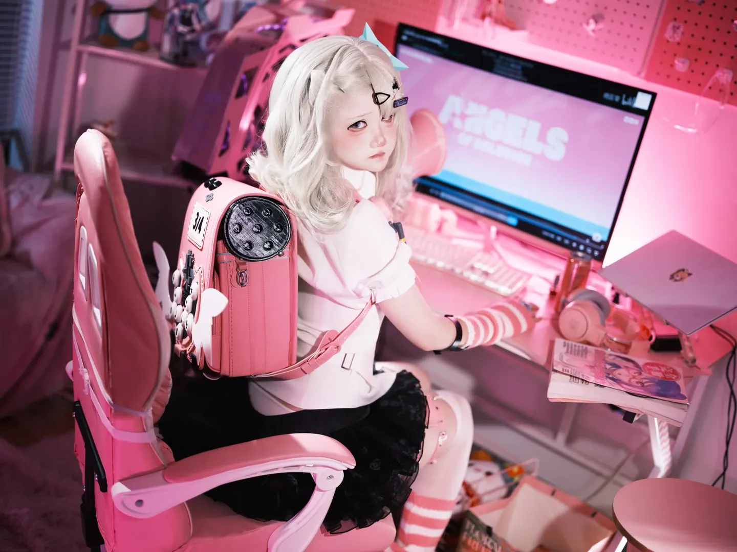 绝区零, 千夏蕾咪cos, 虚拟偶像, cosplay穿搭, 粉色电竞房 - 第2张