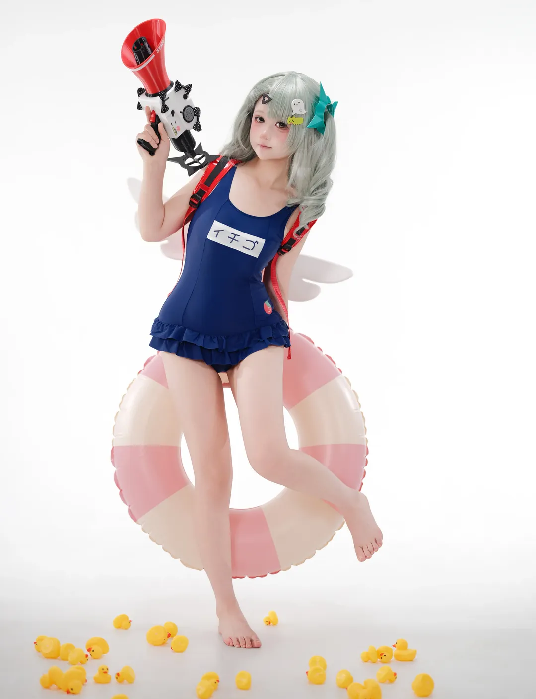 絕區零, 千夏蕾咪cos, cosplay攝影, 泳裝少女, 水槍道具