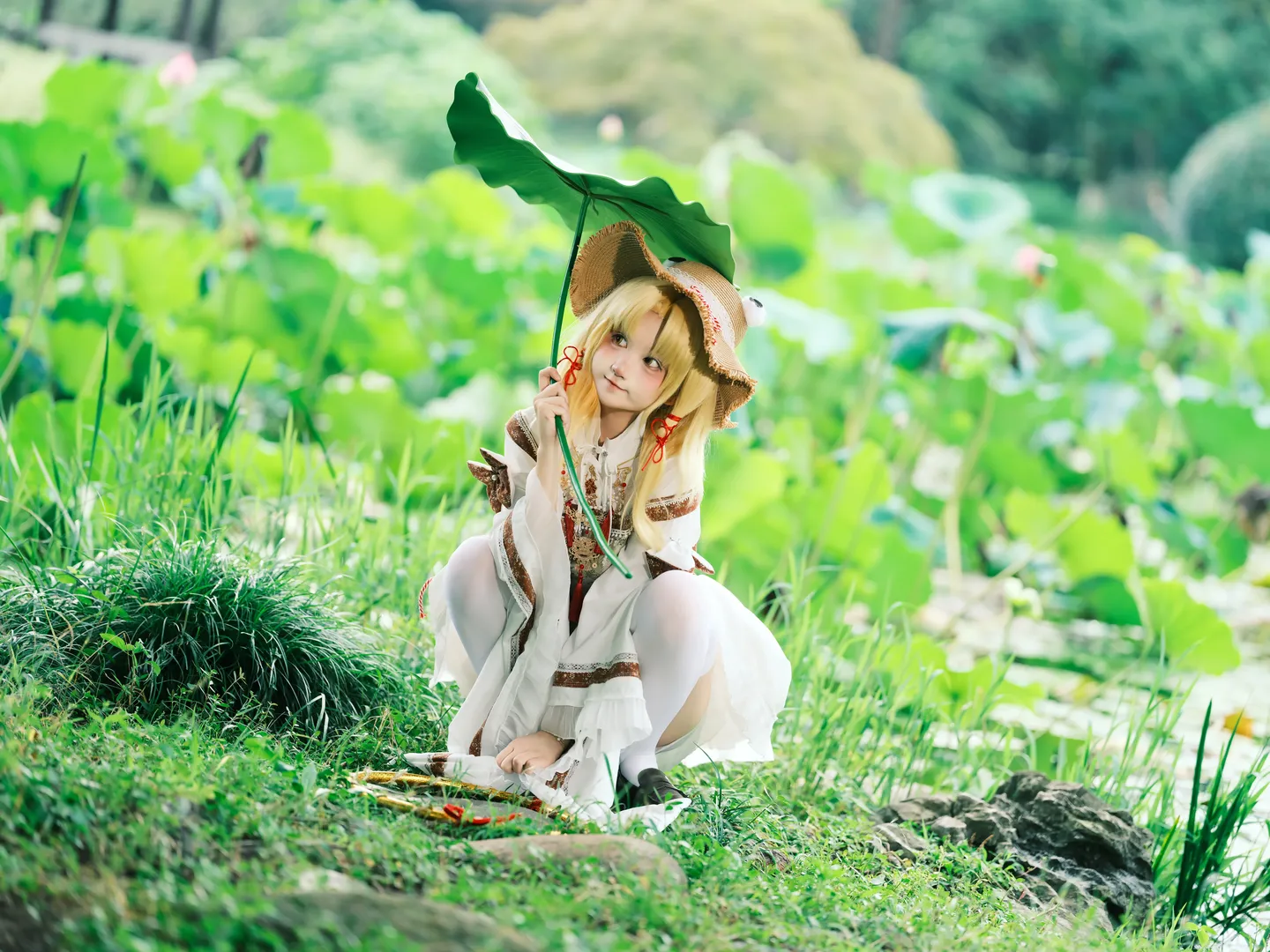 Anime girl, Touhou Project, Summer atmosphere, Moriya Suwako cosplay, Cosplay location shoot - Image 5