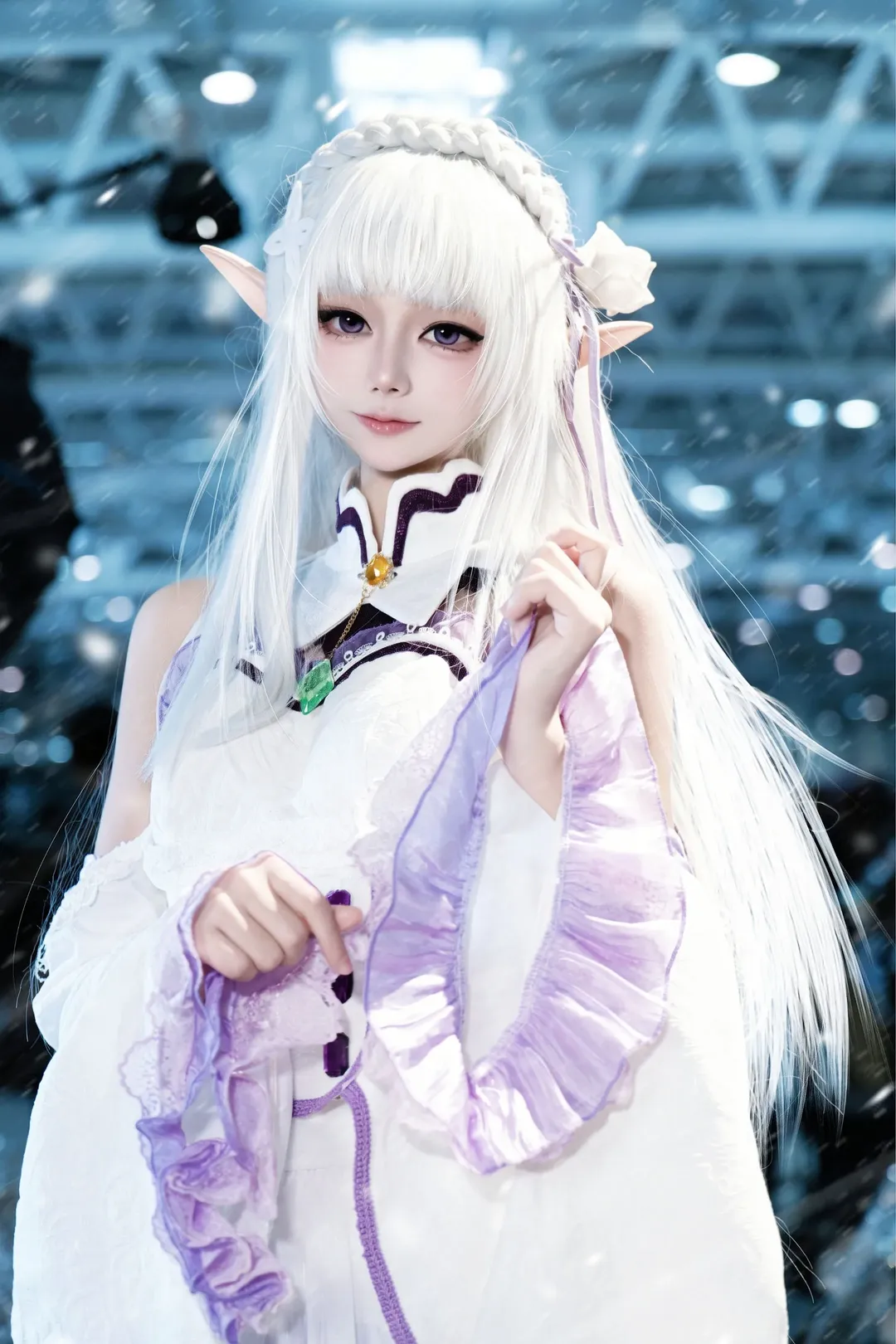 Re:ZERO -Starting Life in Another World-, Convention photography, Emilia cosplay, Silver hair wig, Elf ear props