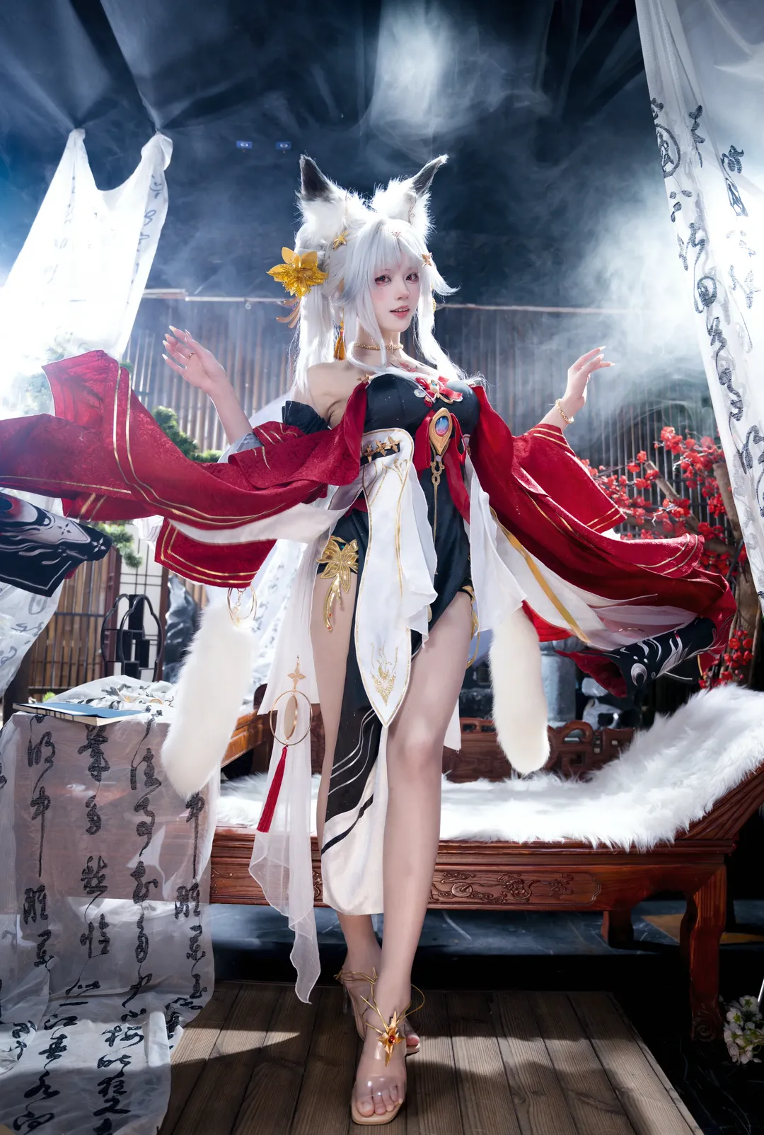 鸣潮, Cosplay摄影, 国风仙侠, 心月狐cos, 白狐兽耳 - 第1张