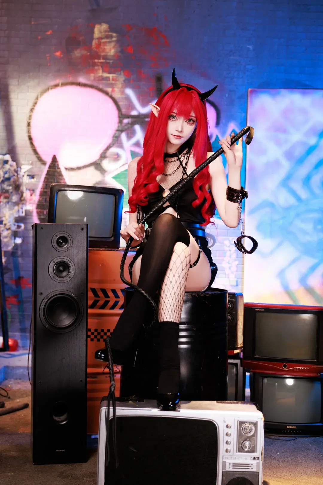 FGO, 暗黑系cos, 渔网袜穿搭, 芭万希cos, 机车不良风 - 第1张