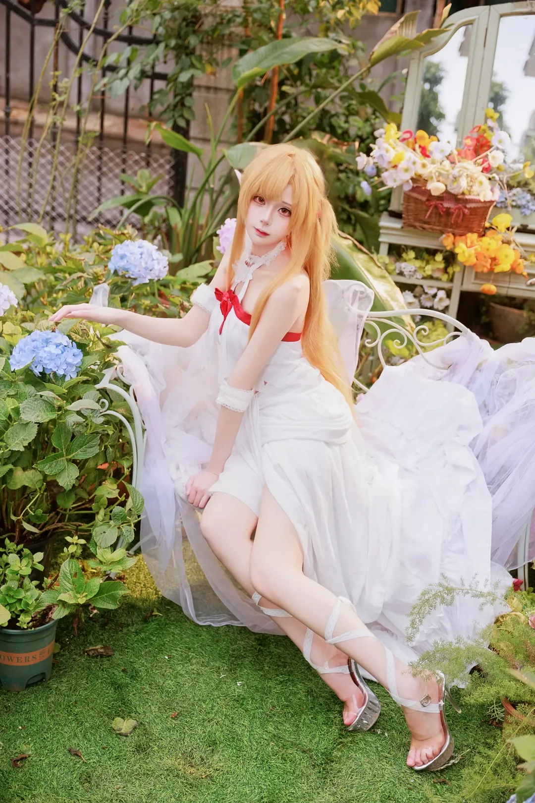 アスナ コスプレ, ソードアート・オンライン, 白いドレス, エルフ, 良い写真の仕上がり - 2枚目