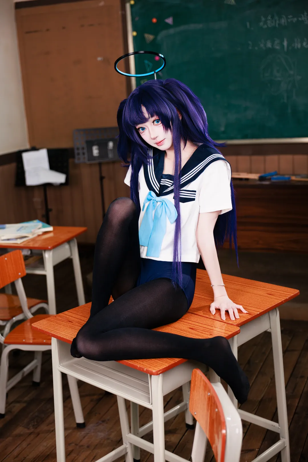 cosplay, 蔚蓝档案, 教室写真, 黑丝制服, 优香cos