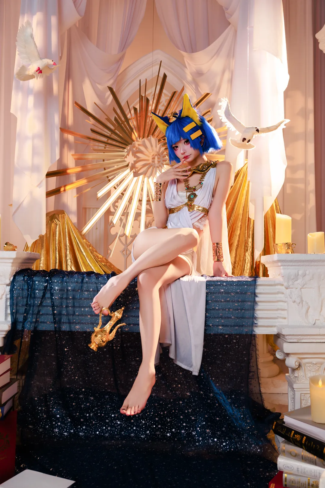 Studio shooting, Blue-haired cosplay, Ankha cosplay, Mythological style, Elf-like makeup and styling
