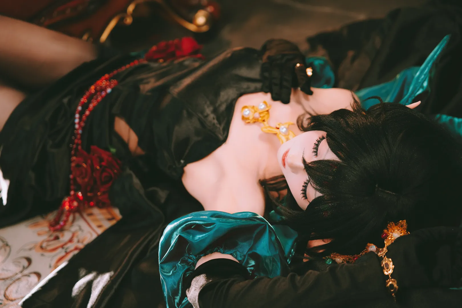 明日方舟, 哥特风cosplay, 精灵耳cos, 隐德来希cos, 黑丝cosplay - 第1张