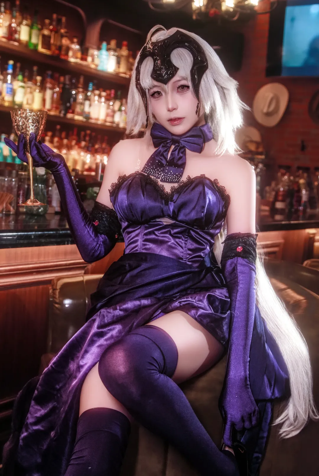 FGO, 醉贞, 酒吧写真, 黑贞cos, 紫色丝袜