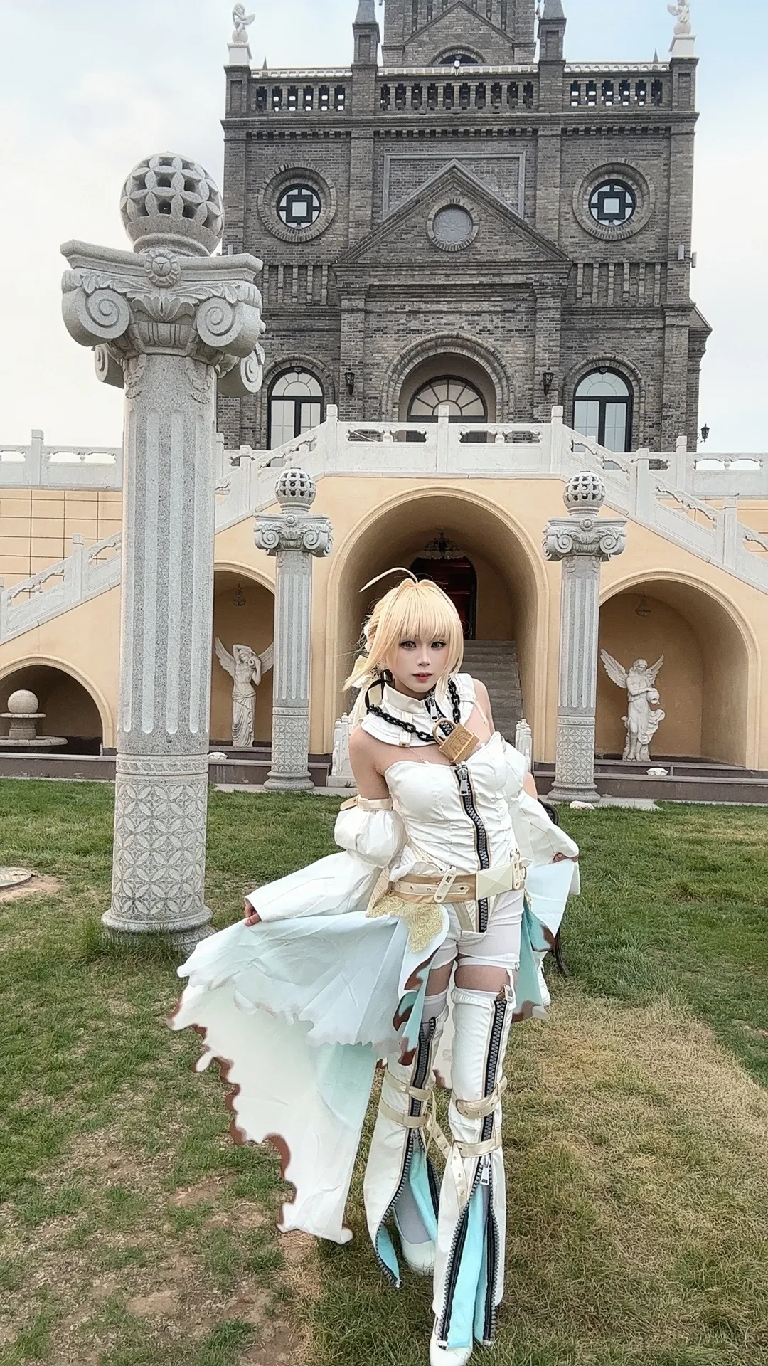 Fate/Grand Order, 花嫁造型, 尼禄克劳迪乌斯cos, 白色丝袜, 欧式建筑摄影