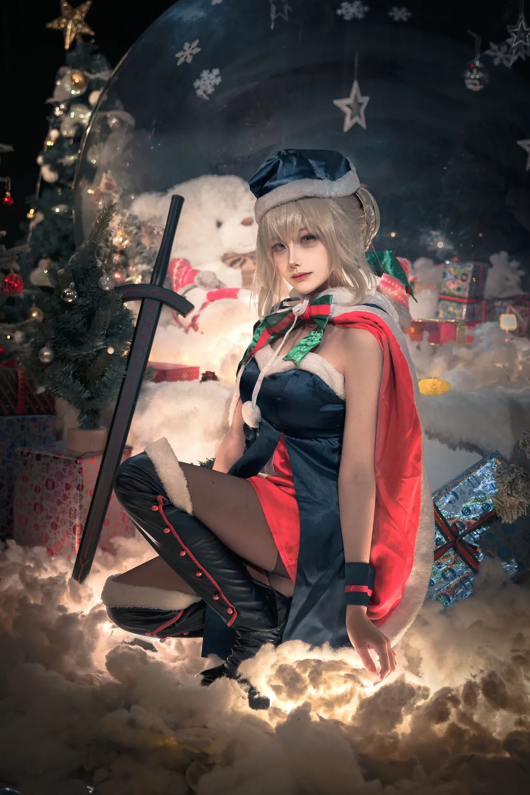 阿尔托莉雅cos, cos摄影, FGO, 黑丝, 圣诞cosplay - 第1张