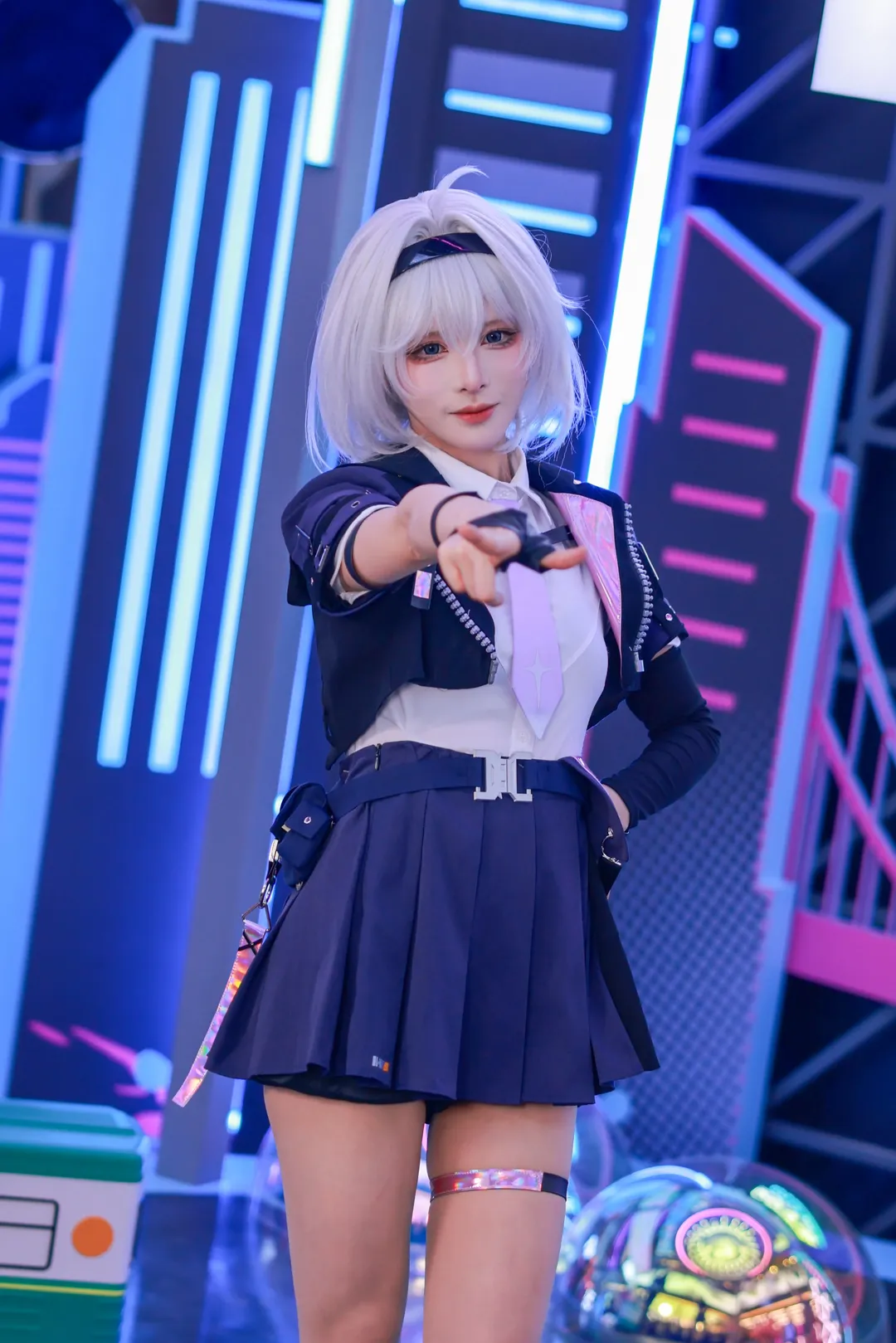 漫展返图, 异环, 二次元cos, 赛博朋克cosplay, 腥味猫罐cos - 第1张