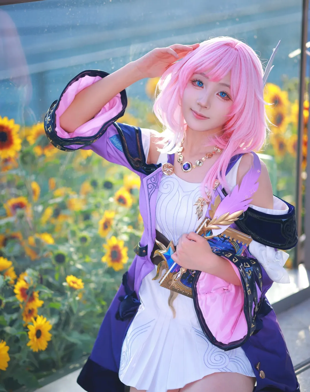 崩壊：スターレイル, ピンクウィッグコスプレ, キュレネ コスプレ, 屋外ポートレート撮影, 魔法書の小道具 - 1枚目