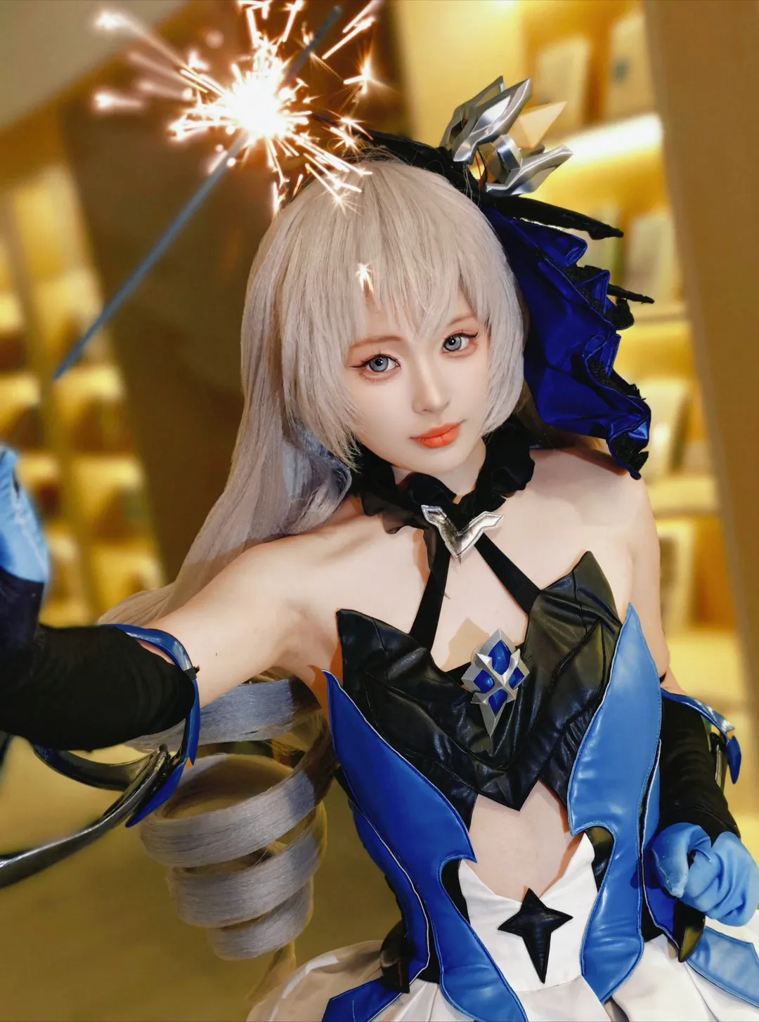 崩壞三, 布洛妮婭cos, 絲襪穿搭, 理之律者, 戶外菸火 - 第1張