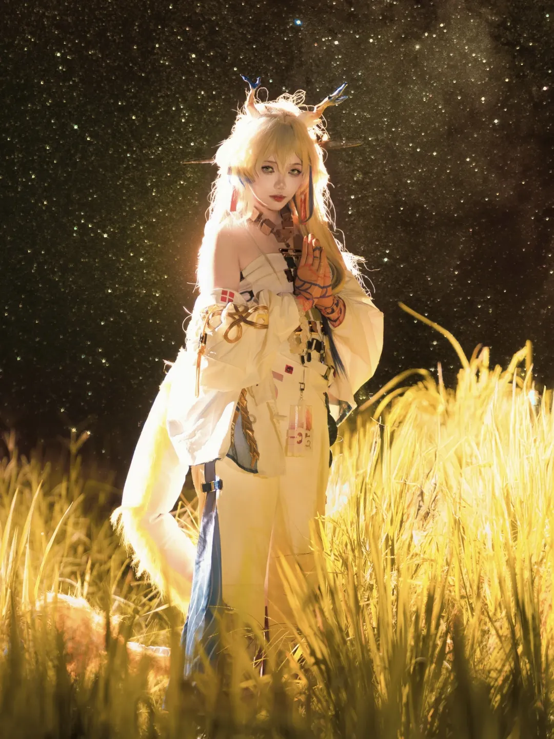 黍cos, 明日方舟, cosplay摄影, 星空夜景, 稻田拍摄