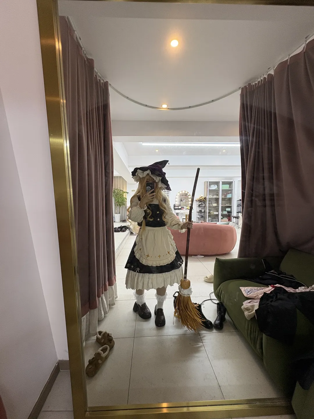 東方Project, 霧雨魔理沙 コスプレ, 魔法使いコスプレ, 金髪スタイリング, 自撮りシェア - 1枚目