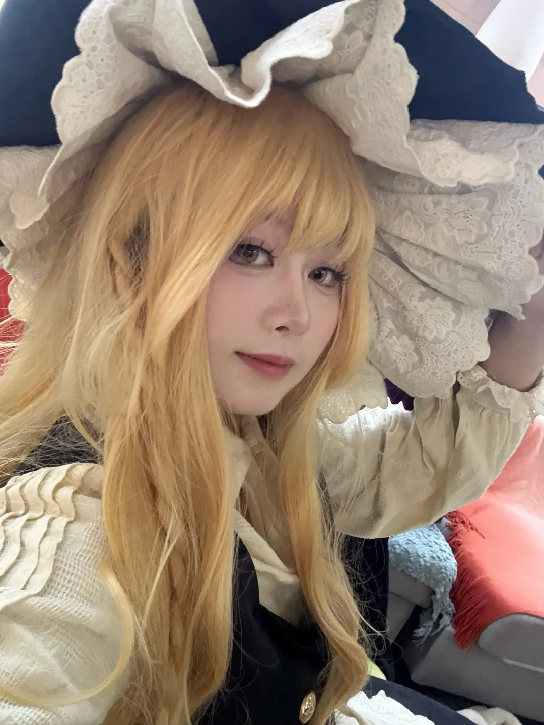 Touhou Project, Marisa Kirisame cosplay, Mage cosplay, Blonde hair styling, Selfie sharing