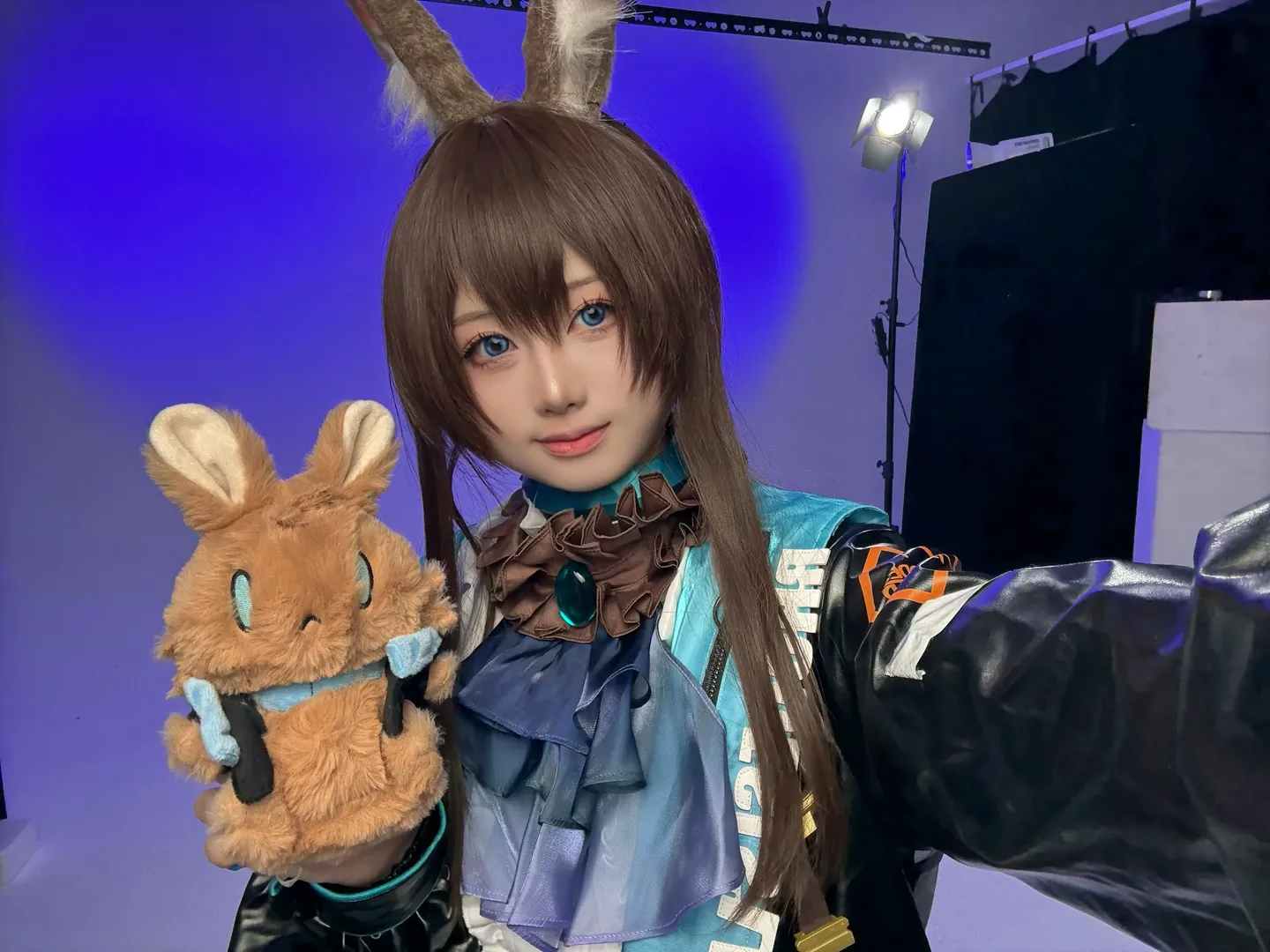 明日方舟, 阿米娅cos, cosplay摄影, 兔耳cos, 二次元棚拍