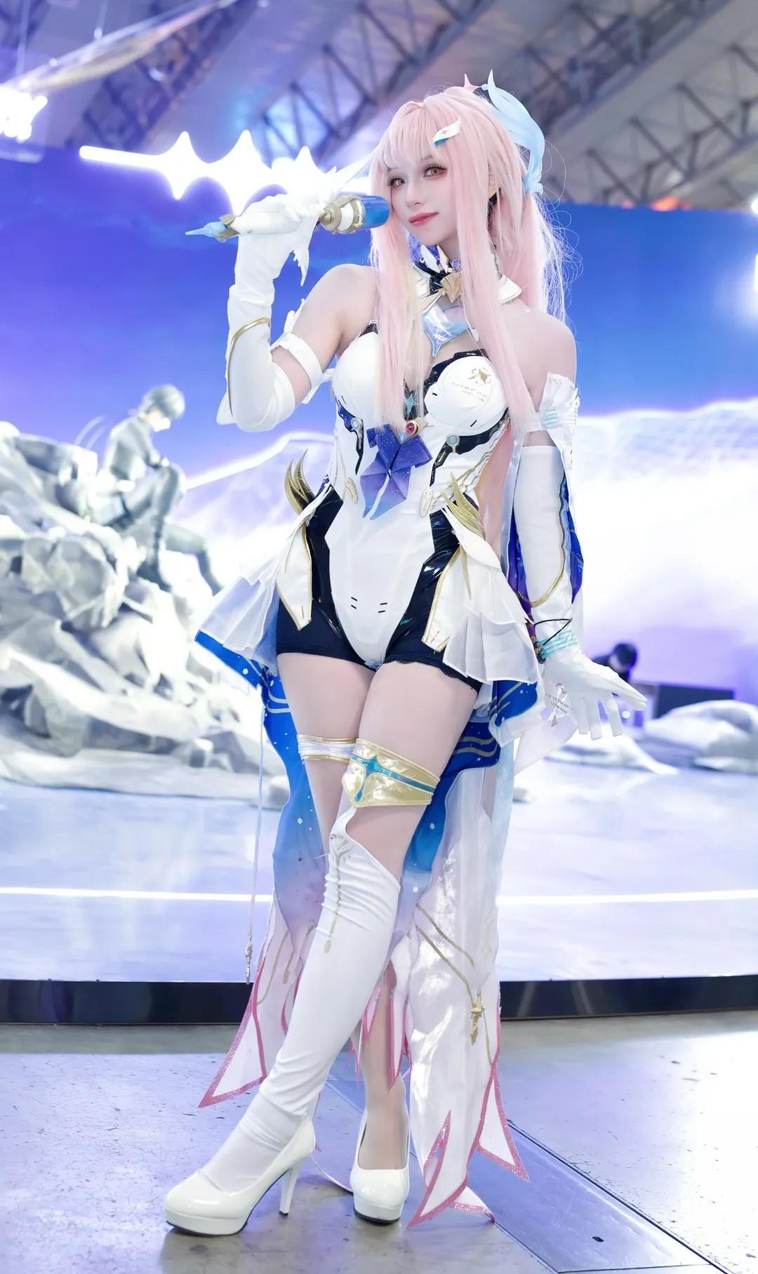 鸣潮, 爱弥斯cos, 漫展场照, 线下活动, cosplay摄影