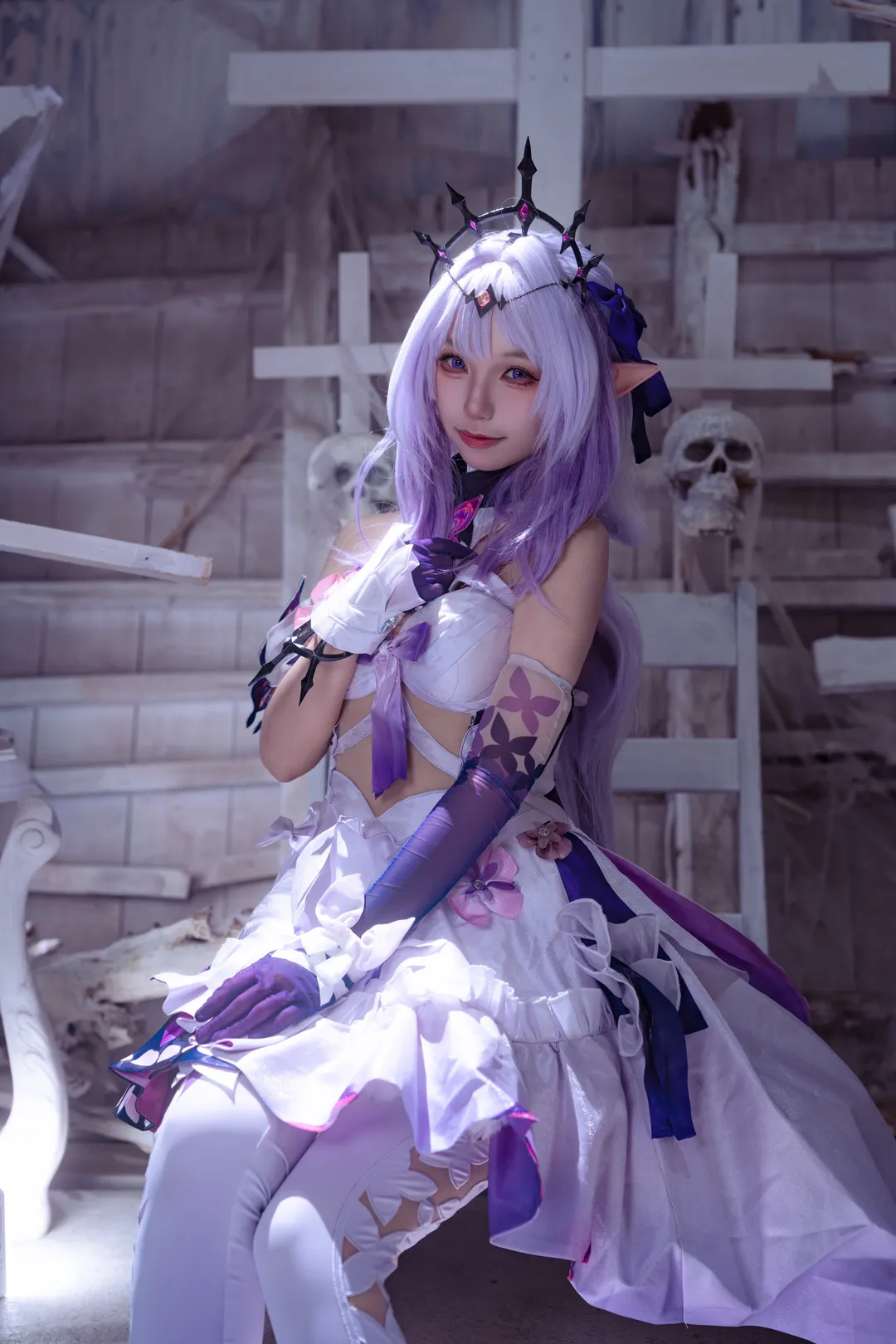 Honkai: Star Rail, Castorice cosplay, Ruins photography, Elf ears cosplay, Purple style outfit