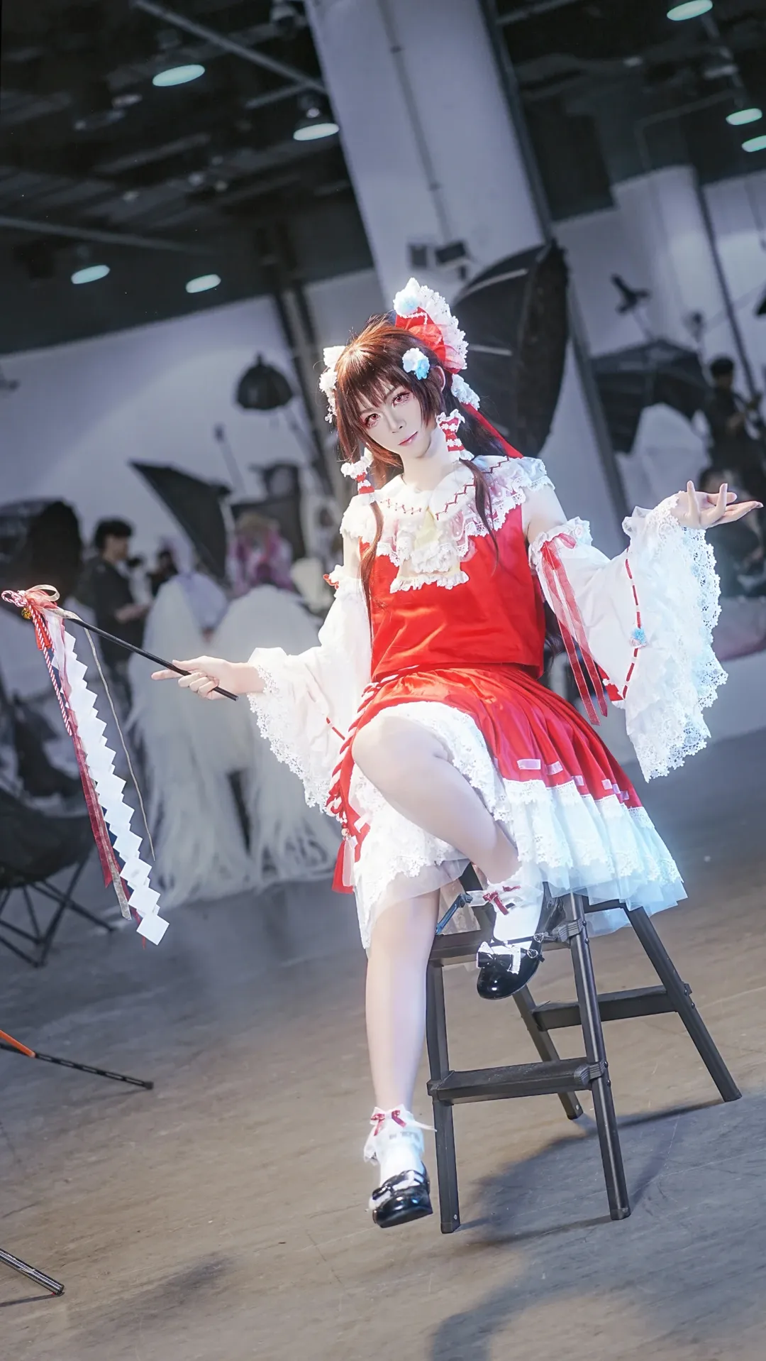 Reimu Hakurei Cosplay, Touhou Project, Red and white shrine maiden, White tights cosplay, Studio cosplay - Image 2