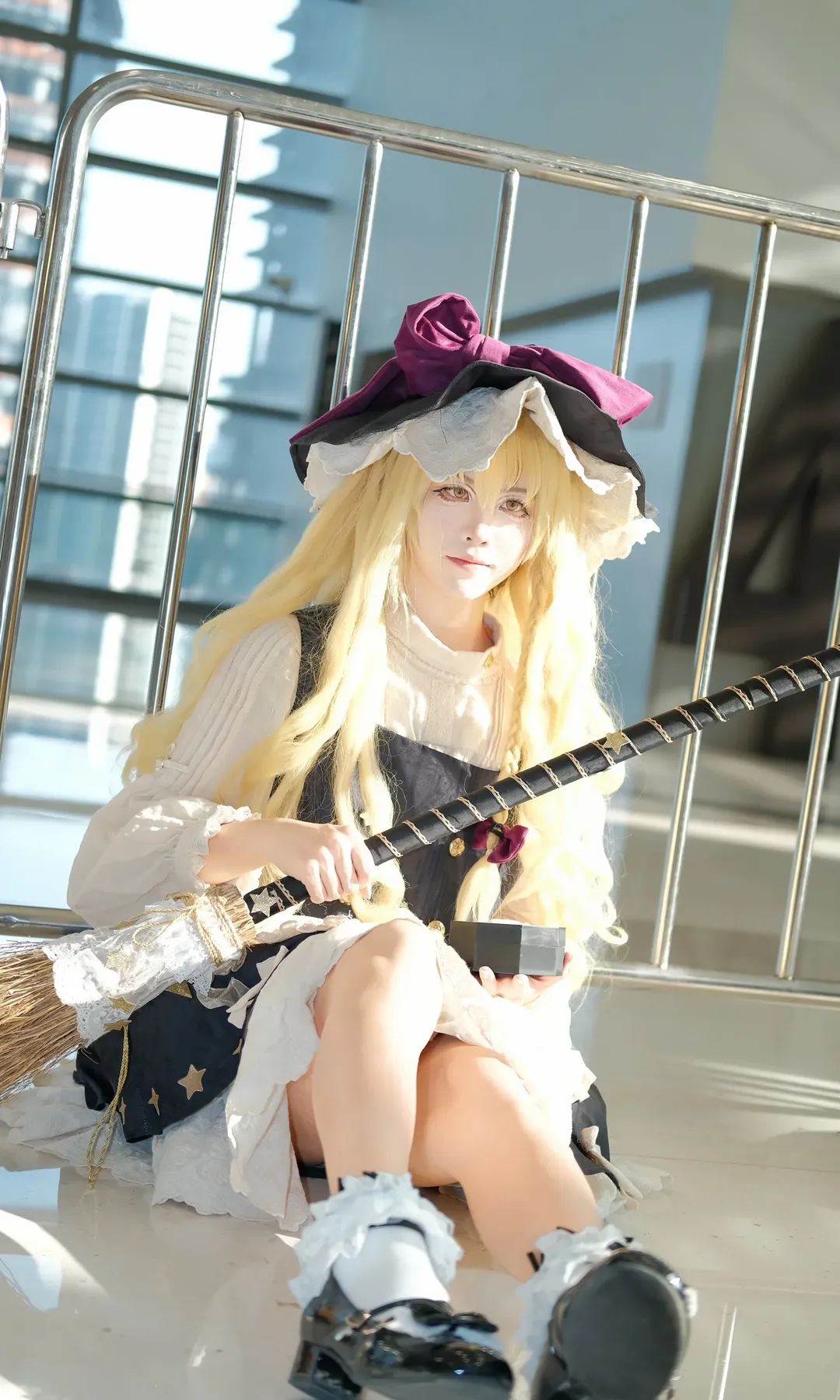 东方project, 漫展, 白袜, 雾雨魔理莎cos, 阳光下的cosplay