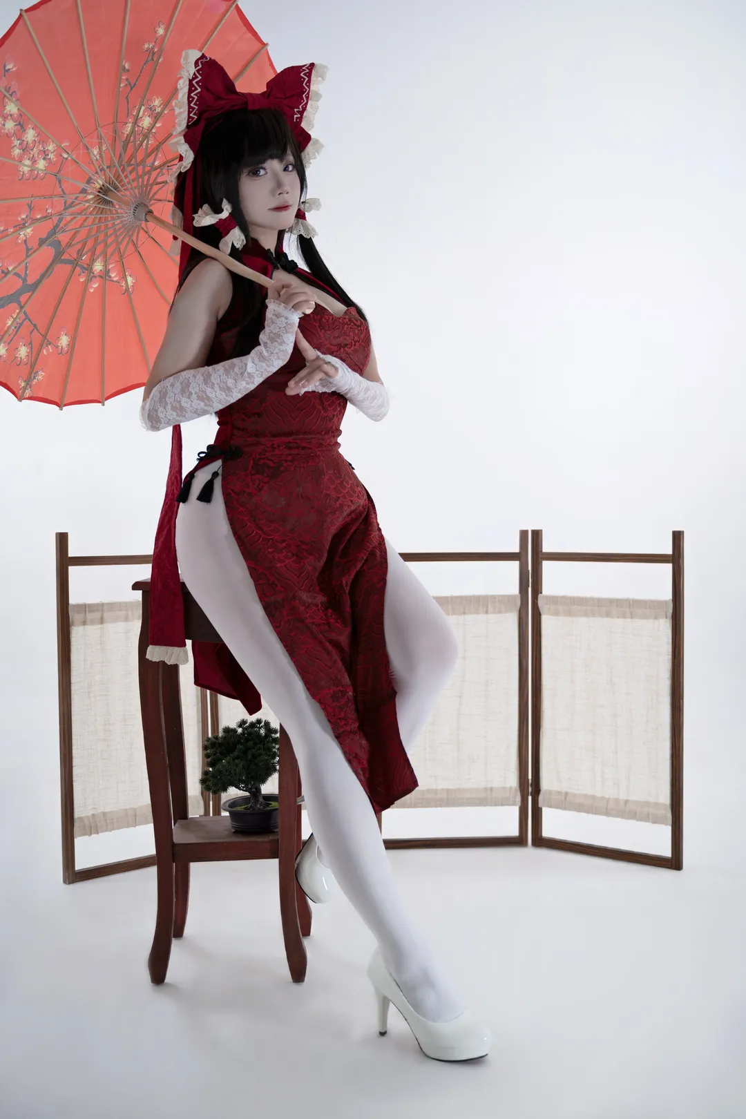 博麗靈夢cos, 東方Project, 白絲穿搭, 旗袍cosplay, 巫女寫真