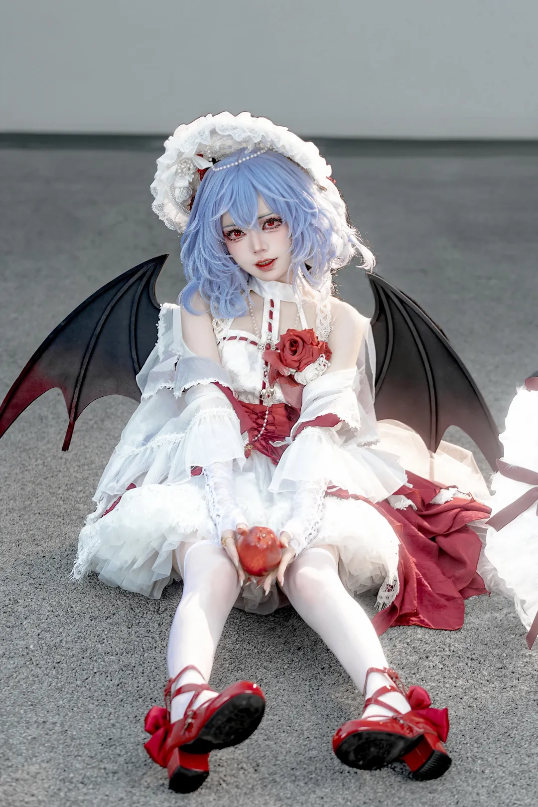 東方Project, ゴシックコーデ, レミリア・スカーレットコスプレ, 東方紅魔郷, コスプレ白タイツ - 2枚目