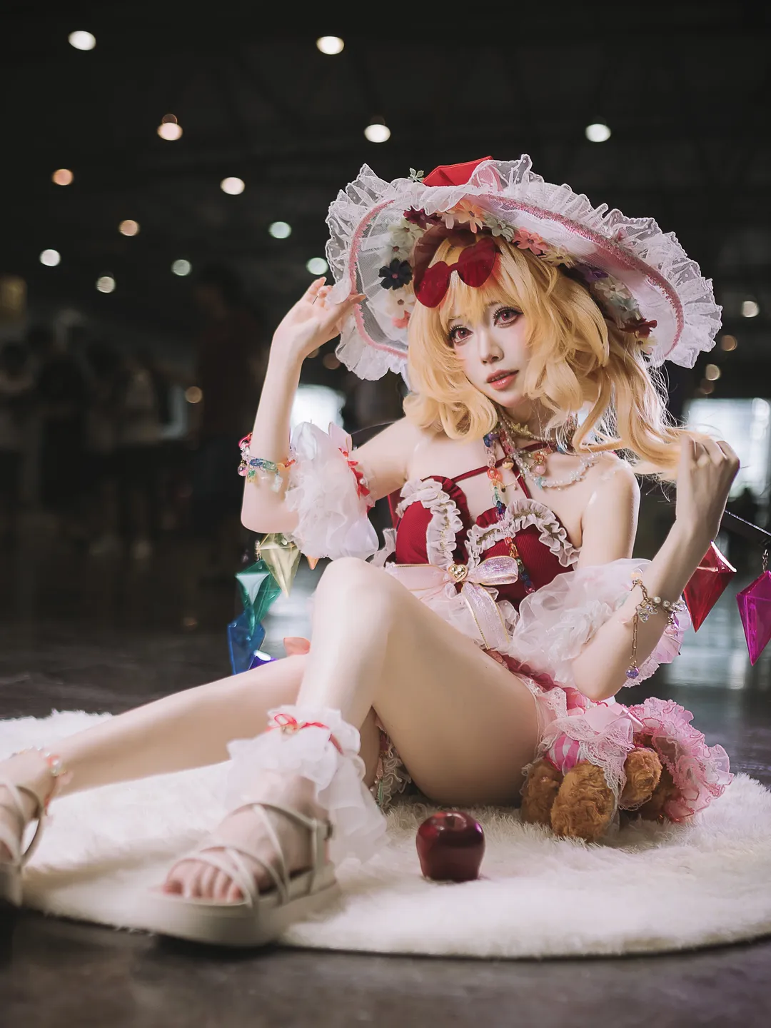 东方project, 漫展返图, 二次元cosplay, 芙兰朵露cos, 金发洋装 - 第2张