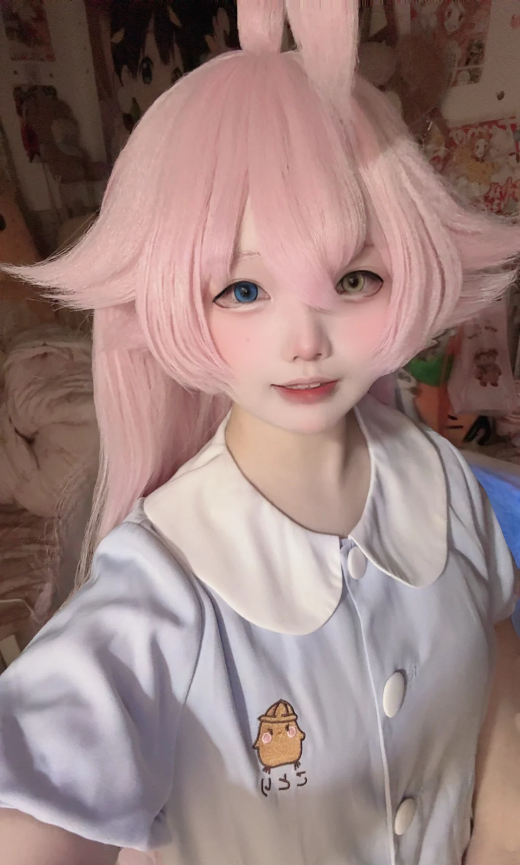 cosplay日常, 二次元穿搭, 粉色假发, 异色瞳, 碧蓝档案cos