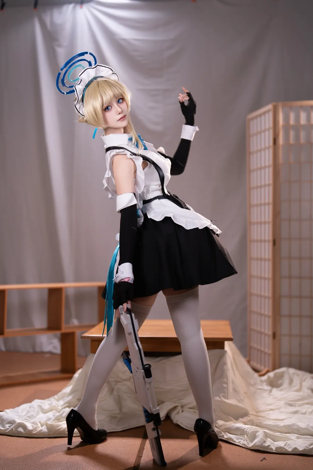 蔚蓝档案, 女仆装, cosplay摄影, 白丝穿搭, 飞鸟马时cos - 第4张