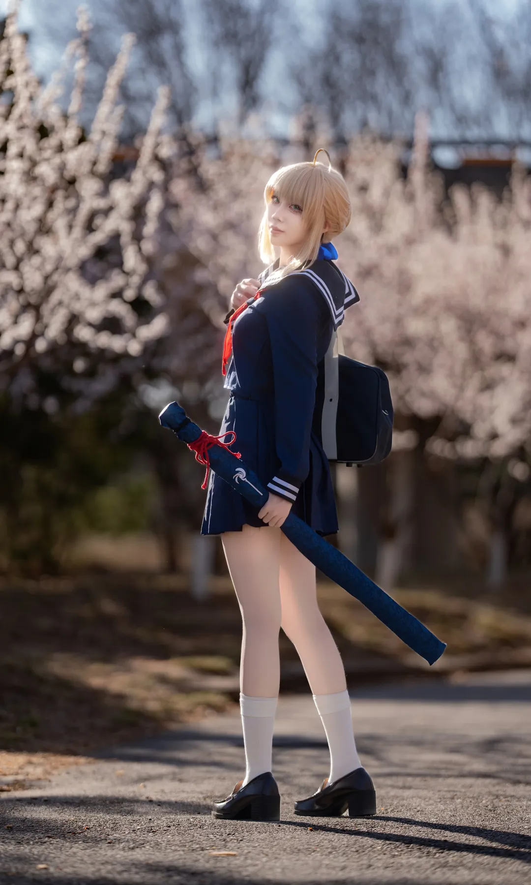 cos正片, 阿尔托莉雅cos, Fate, 白丝, jk制服 - 第2张