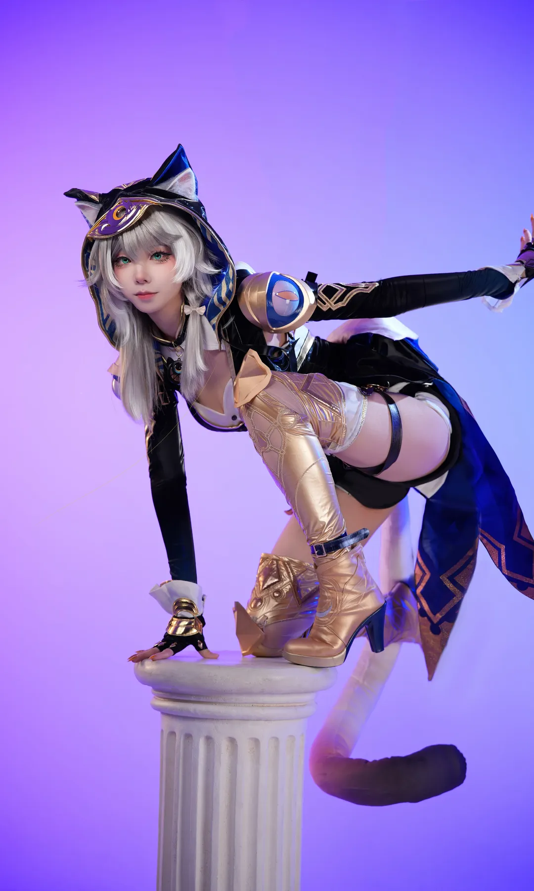 Cifera Cosplay, Varesa Cosplay, Cosplay photography, Black stockings cosplay, Rabbit Hole cosplay