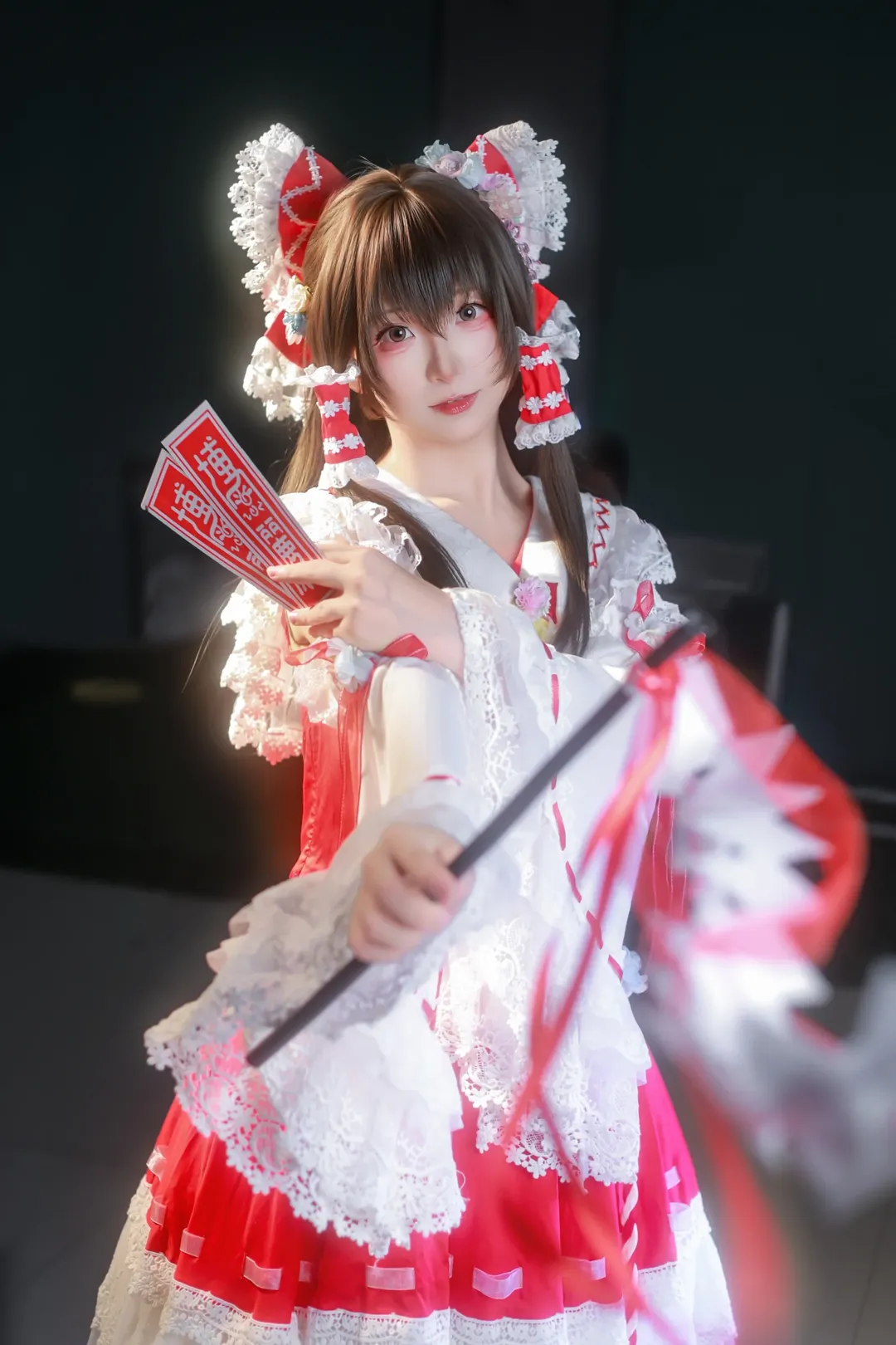 博麗霊夢コスプレ, 東方Project, ポーズ参考, コスプレ撮影, 巫女