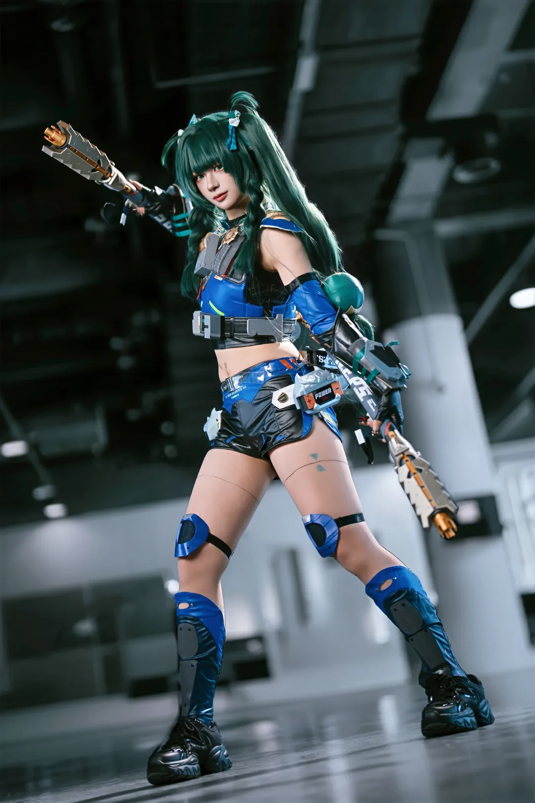 Zenless Zone Zero, Anime-style photography, Convention photos, Qingyi cosplay, Mecha armament - Image 2