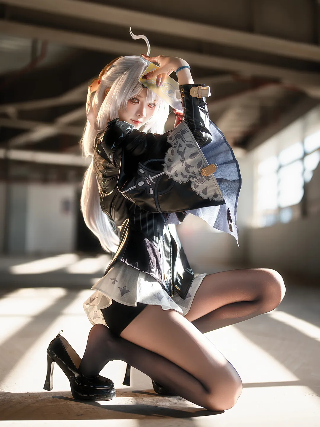 绝区零, 仪玄cos, 工业风摄影, cosplay正片, 黑丝穿搭 - 第2张