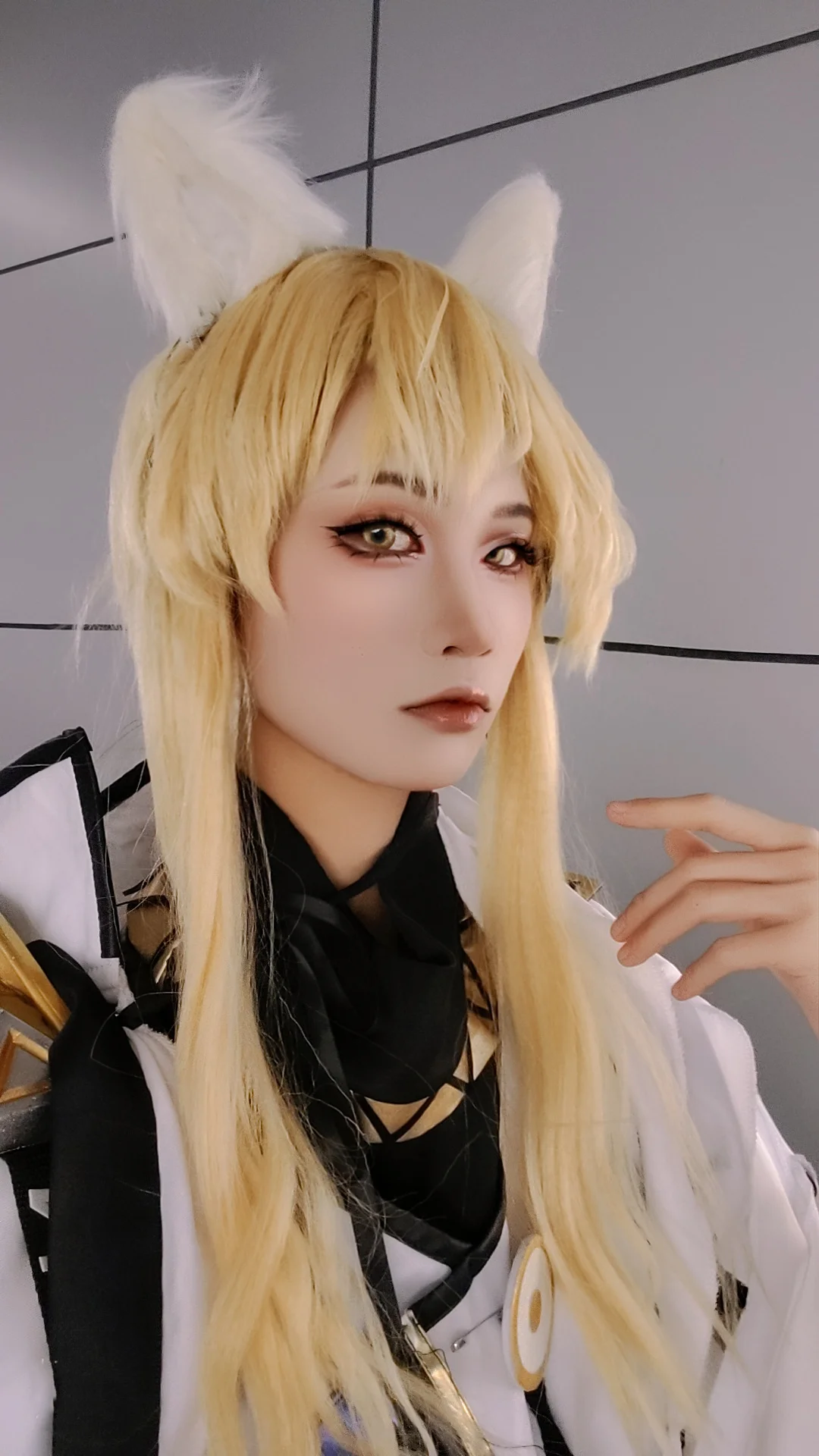 明日方舟, 未许之地, 耀骑士临光cos, 光照进来的地方, 女骑士