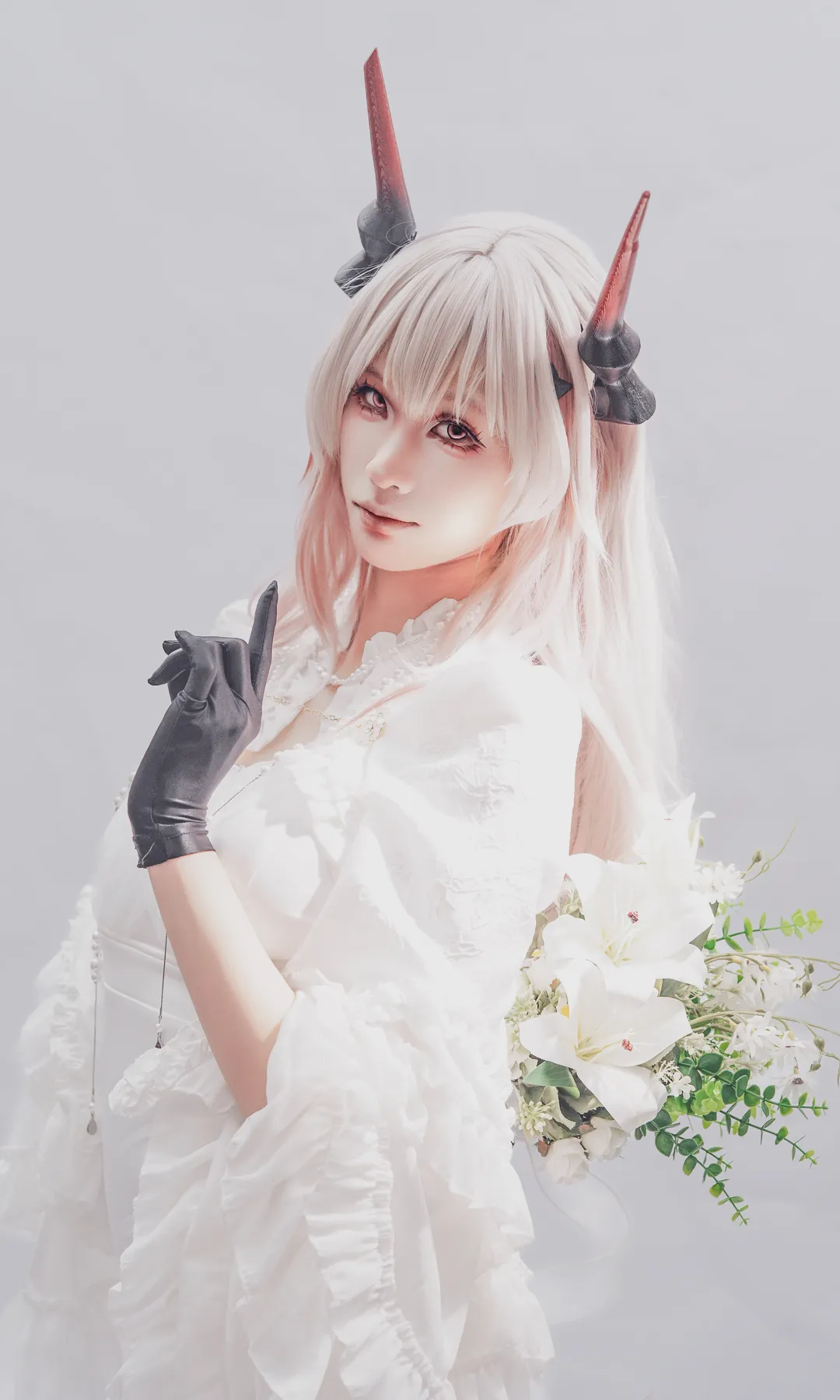 Arknights, White dress cosplay, Theresa Cosplay, High-key photography, Animal horn styling