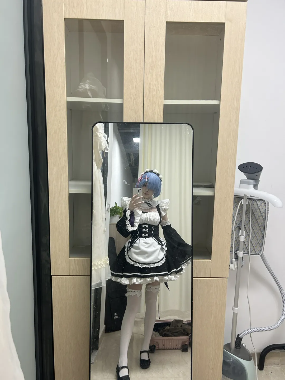 Re:ZERO -Starting Life in Another World-, Rem cosplay, White thigh-highs outfit, Nico cosplay costume, Maid costume review