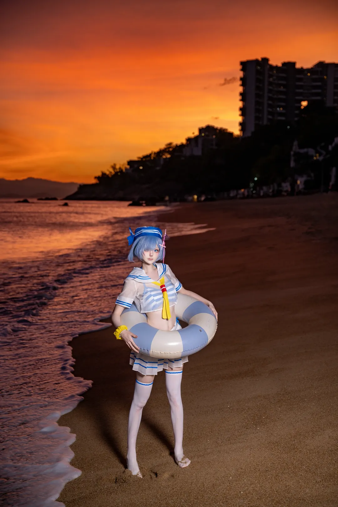 蕾姆cos, 白丝, 海滨cos, 水手服少女, 晚霞写真 - 第1张